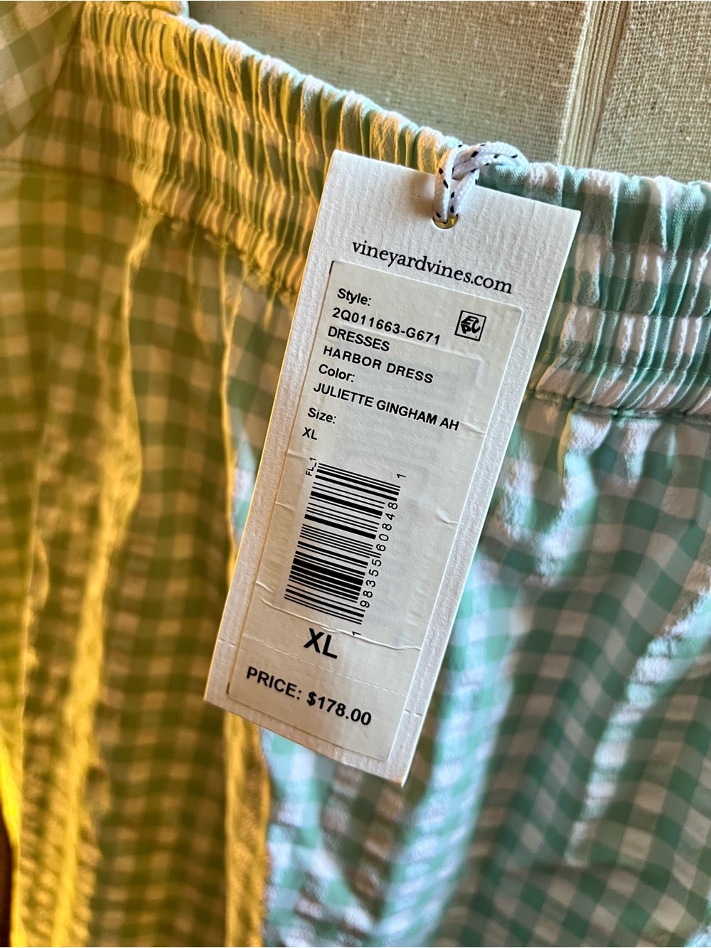 NEW WITH TAGS Vineyard Vines size xl, mint gingham print,seersucker summer dress - Picture 2 of 5